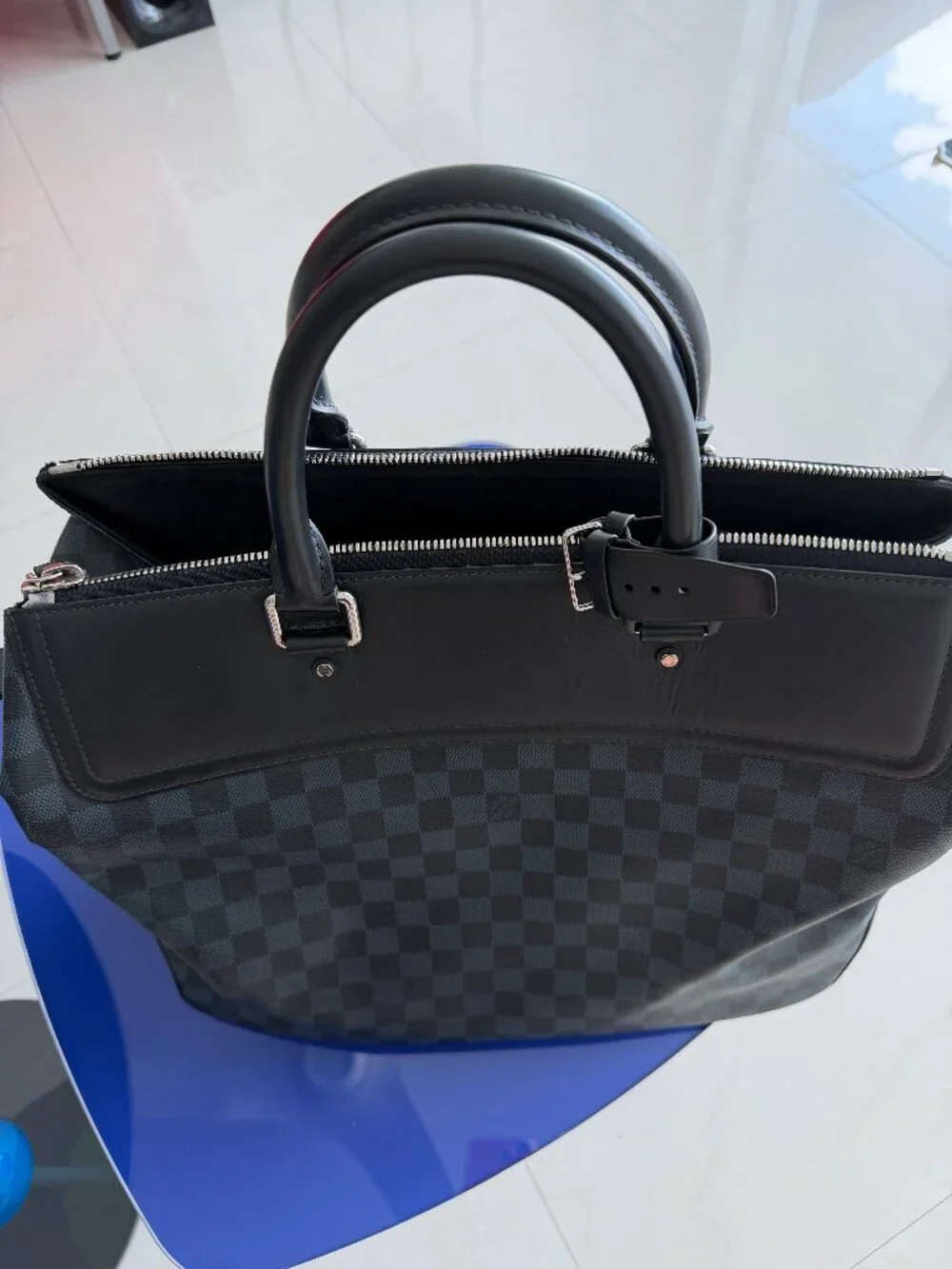 Louis Vuitton Damier Cobalt Greenwich PM  Messenger (Black/Midnight Blue)